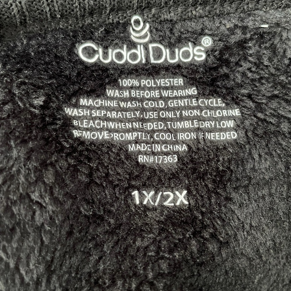 Cuddle duds fleece poncho